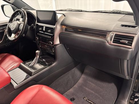 Used 2023 Lexus GX 460 Luxury image 16