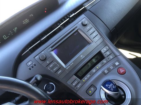 Used 2013 Toyota Prius Four image 14