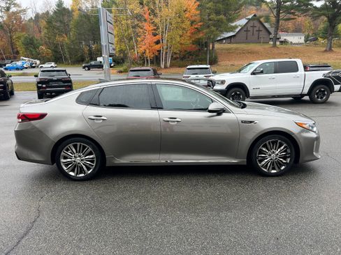 Used 2018 Kia Optima SX w/ Technology Package image 4