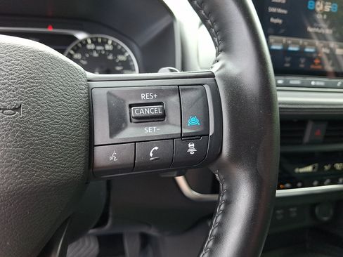 Certified 2026 Nissan Rogue SV w/ SV Premium Package AWD/4WD image 21