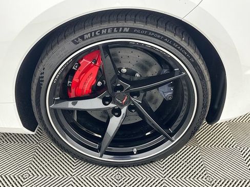Used 2025 Chevrolet Corvette E-Ray AWD/4WD image 26