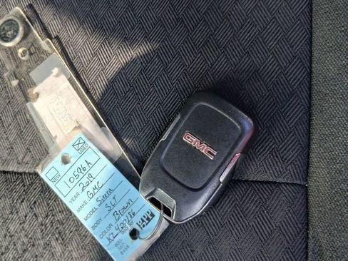 Used 2019 GMC Sierra 1500 SLE w/ SLE Value Package image 10