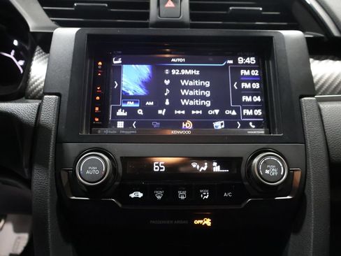 Used 2018 Honda Civic Sport image 23