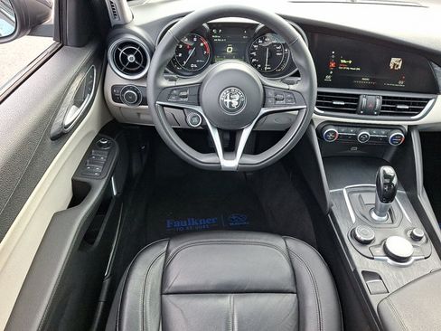 Used 2019 Alfa Romeo Giulia AWD w/ Nero Edizione image 12