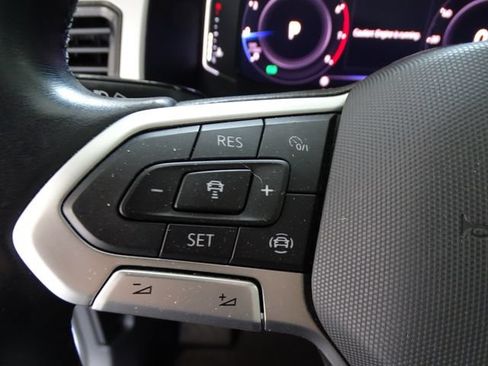 Used 2021 Volkswagen Atlas SEL AWD/4WD image 7
