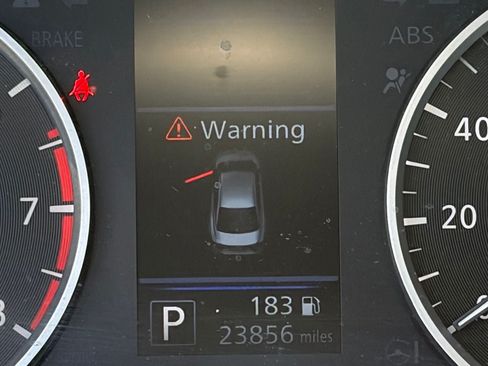 Used 2024 Nissan Sentra S FWD image 12