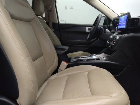 Used 2020 Ford Explorer 2WD image 21