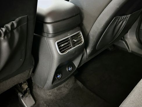 Used 2023 Hyundai Santa Fe SEL Convenience image 28