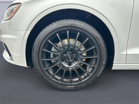 Used 2016 Audi A3 1.8T Premium image 9