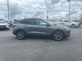Used 2025 Ford Escape ST-Line FWD video 3