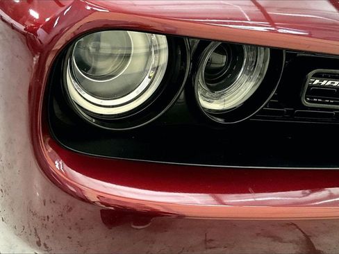 Used 2021 Dodge Challenger SXT image 27