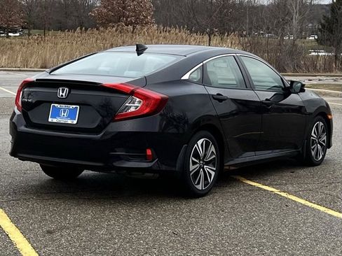 Used 2016 Honda Civic EX-T image 7