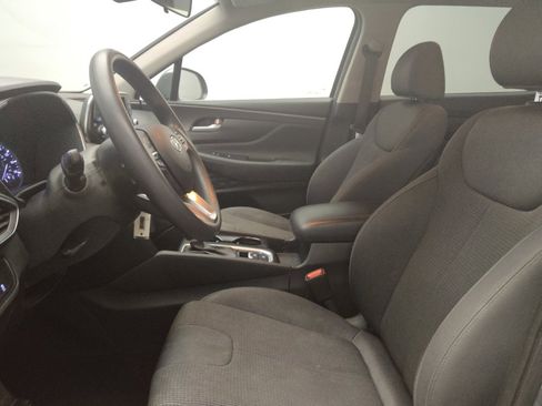 Used 2019 Hyundai Santa Fe SE image 17