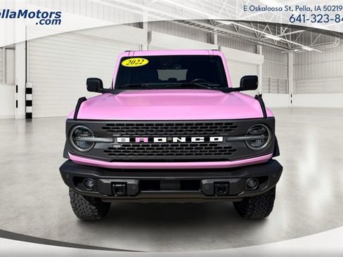 Used 2022 Ford Bronco Badlands image 7