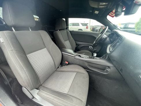 Used 2020 Dodge Challenger SXT w/ Plus Package image 26