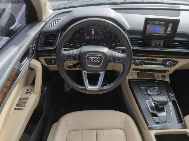 Used 2019 Audi Q5 2.0T Premium w/ Convenience Package AWD/4WD image 17