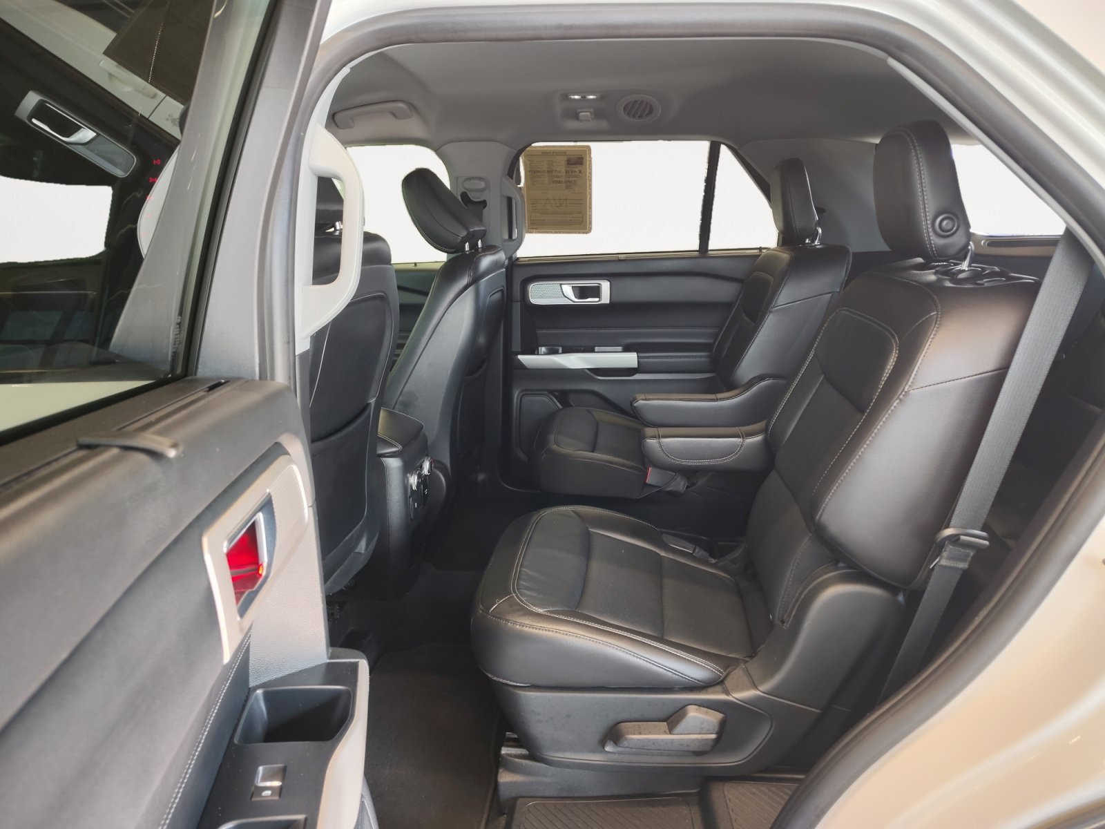 Used 2020 Ford Explorer Limited RWD image 24
