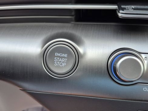 New 2026 Hyundai Kona Limited FWD image 34