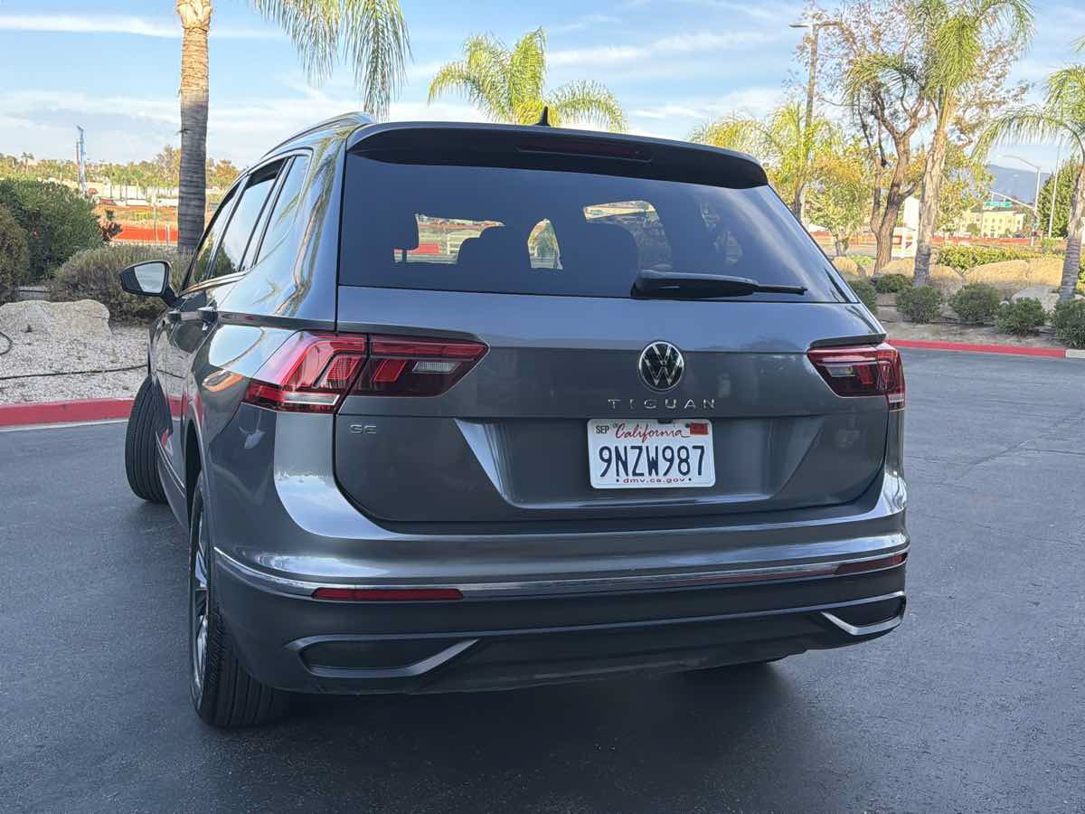 Used 2022 Volkswagen Tiguan SE FWD image 16