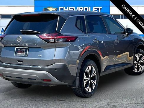 Used 2023 Nissan Rogue SV FWD image 18