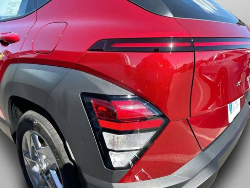 New 2026 Hyundai Kona SE FWD image 18