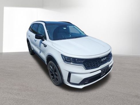 Certified 2023 Kia Sorento SX AWD/4WD image 30
