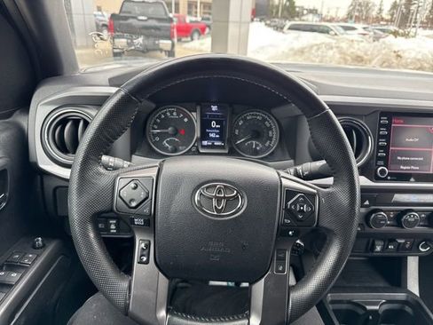 Used 2023 Toyota Tacoma TRD Off-Road image 14