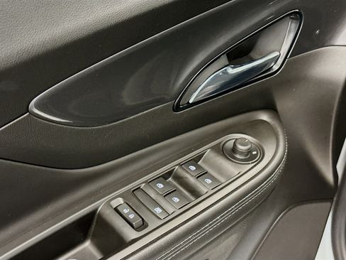 Used 2021 Buick Encore Preferred w/ Safety Package image 15