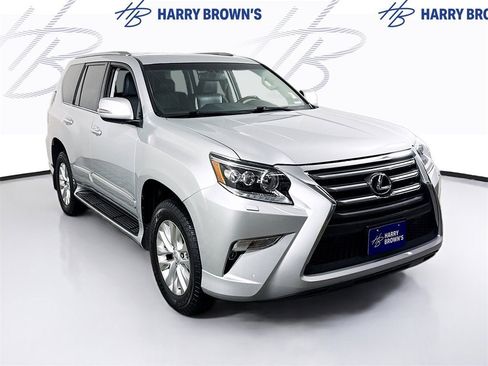 Used 2018 Lexus GX 460 image 28