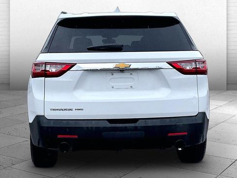 Used 2021 Chevrolet Traverse Premier AWD/4WD image 3