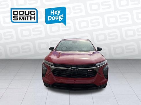 New 2026 Chevrolet Trax RS w/ Driver Confidence Package FWD image 2