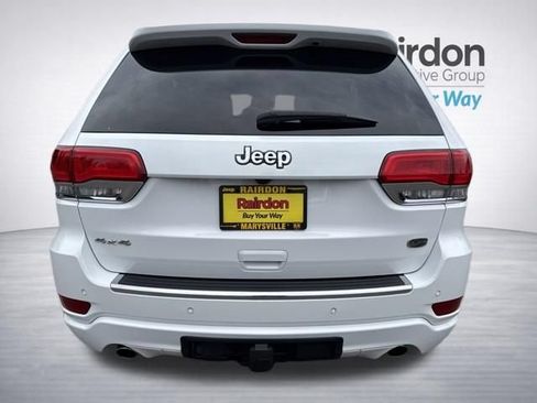 Used 2015 Jeep Grand Cherokee Overland AWD/4WD image 6