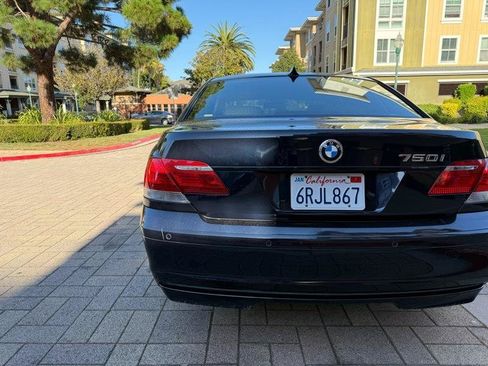 Used 2007 BMW 750i RWD image 20