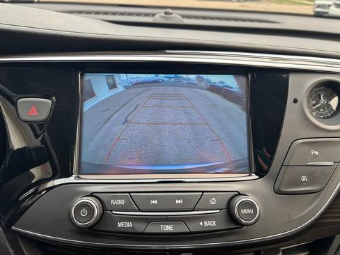Certified 2019 Buick Envision Essence AWD/4WD image 28