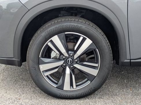 Used 2026 Nissan Rogue SL AWD/4WD image 11