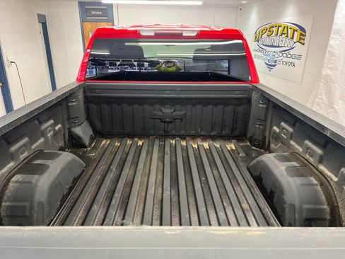 Used 2019 Chevrolet Silverado 1500 RST AWD/4WD image 18