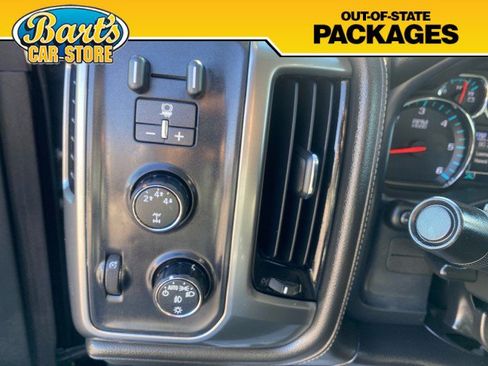 Used 2015 Chevrolet Silverado 2500 LTZ w/ LTZ Plus Package image 29