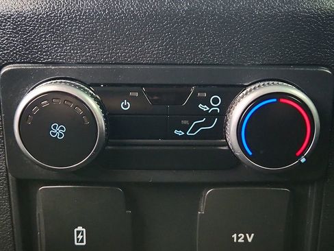 Used 2023 Ford Explorer XLT w/ Equipment Group 202A image 29