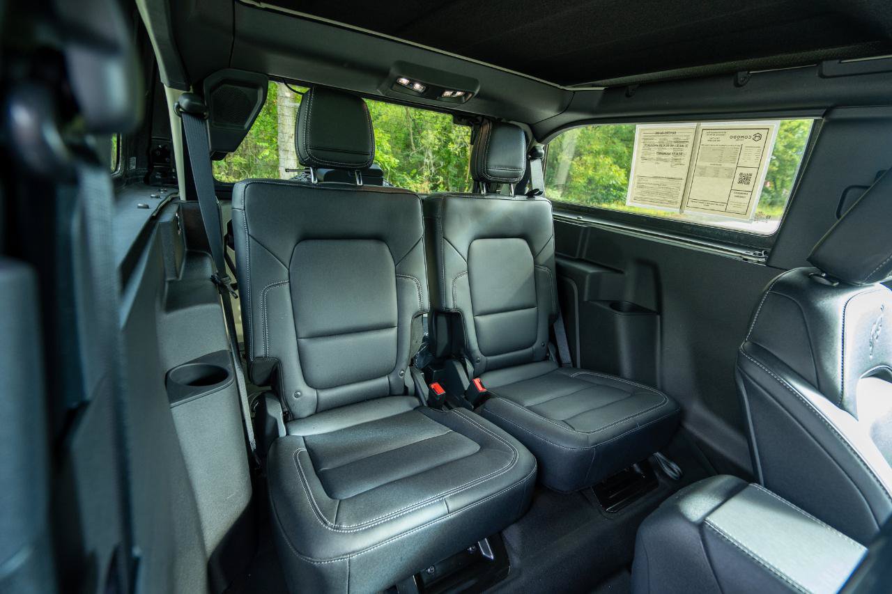 Used 2025 Ford Bronco Badlands AWD/4WD image 24