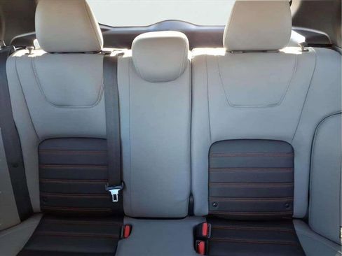 Used 2023 Nissan Kicks SR w/ SR Premium Package image 16