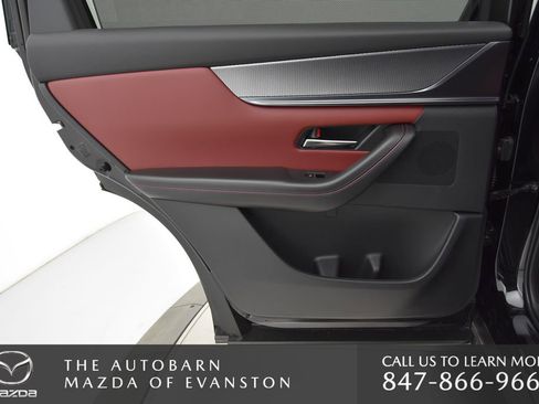 Certified 2025 MAZDA CX-70 3.3 Turbo w/ Premium Plus Pkg image 30