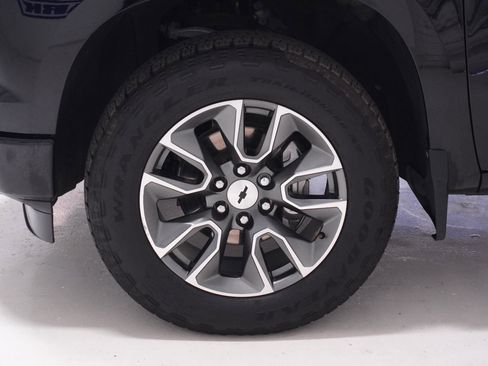 Used 2025 Chevrolet Silverado 1500 RST w/ Texas Edition Plus image 9