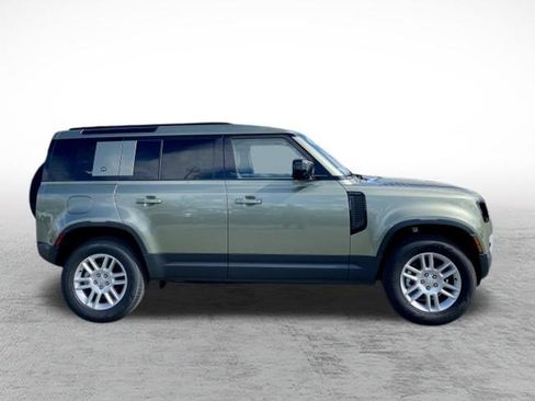 Certified 2024 Land Rover Defender 110 S AWD/4WD image 4
