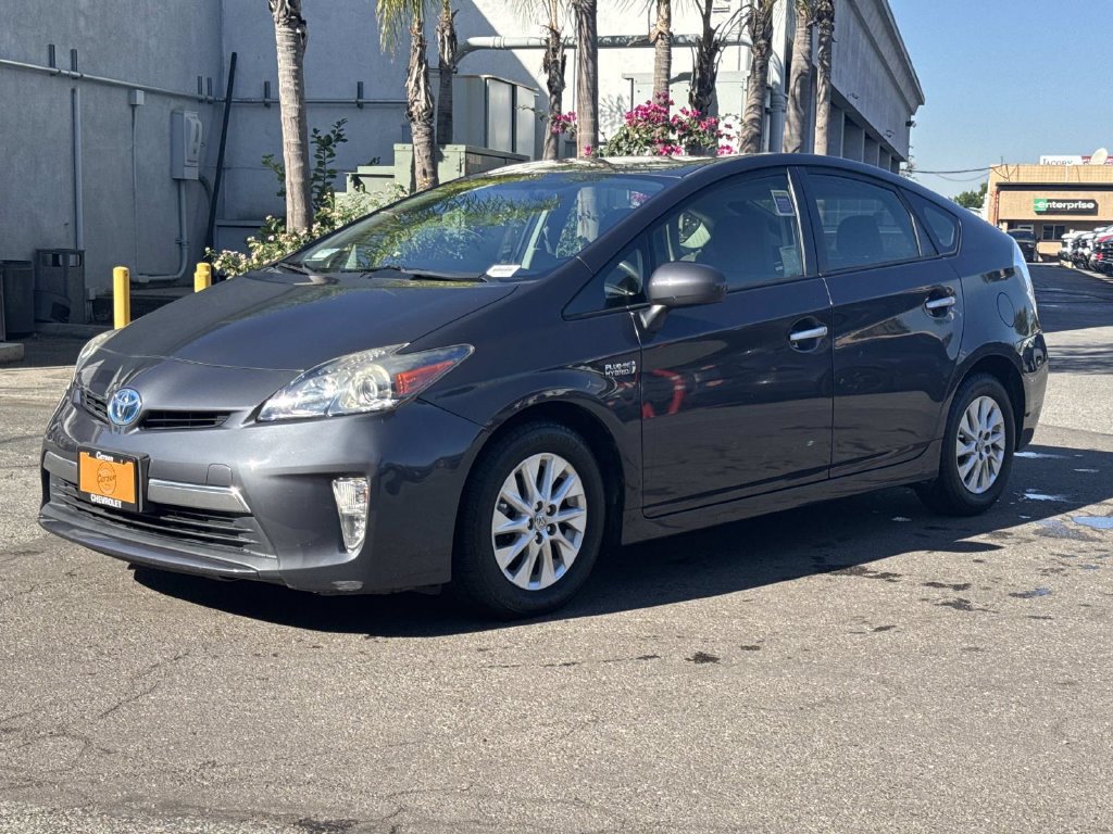 Used 2014 Toyota Prius Prime Plug-In Hybrid FWD image 5