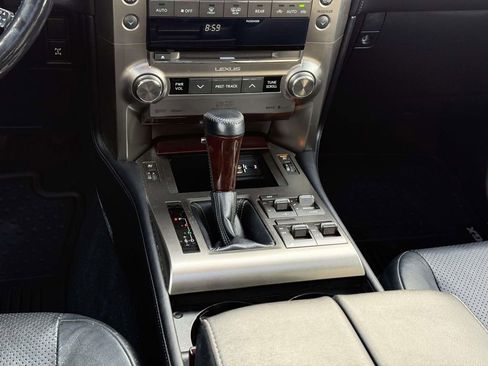 Used 2015 Lexus GX 460 Luxury image 17