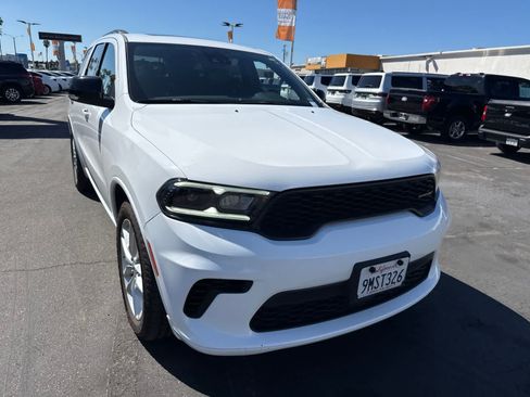 Used 2024 Dodge Durango GT RWD image 7