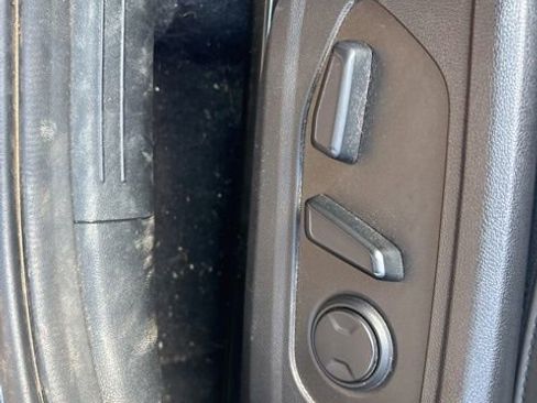 Used 2022 Kia Sorento S w/ Panoramic Sunroof Package image 38