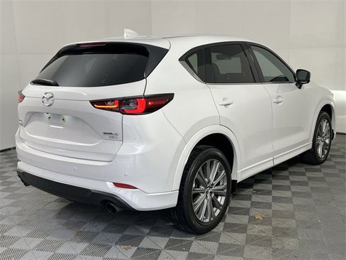 Used 2023 MAZDA CX-5 Signature image 8
