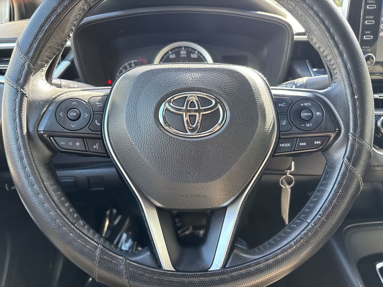 Used 2020 Toyota Corolla SE w/ Carpet Mat Package (TMS) FWD image 12