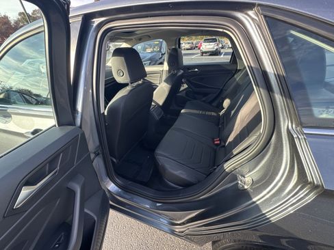 Used 2023 Volkswagen Jetta SEL image 25